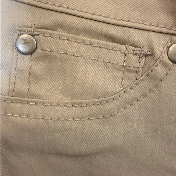 Fire Los Angeles skinny off white jeans, 9 - Picture 5 of 6